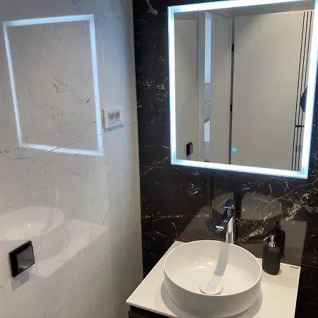 Luxus Direkt Am In Sukosan, Zadar