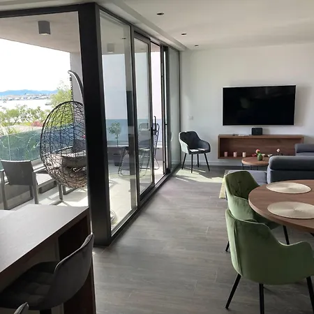 Apartment Luxus Direkt Am In Sukosan, Zadar Sukosan
