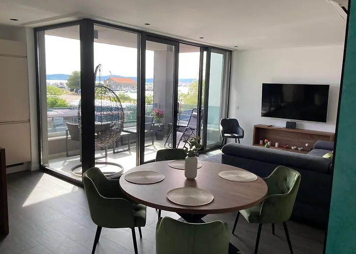 Apartman Luxus Direkt Am In Sukosan, Zadar *